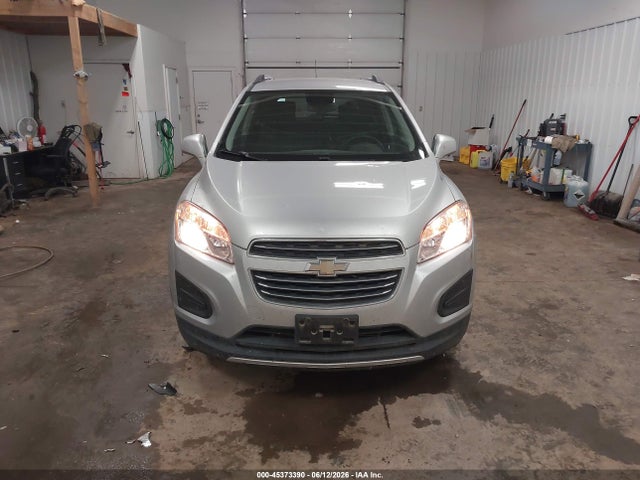 KL7CJPSB8GB670876 Chevrolet Trax Lt