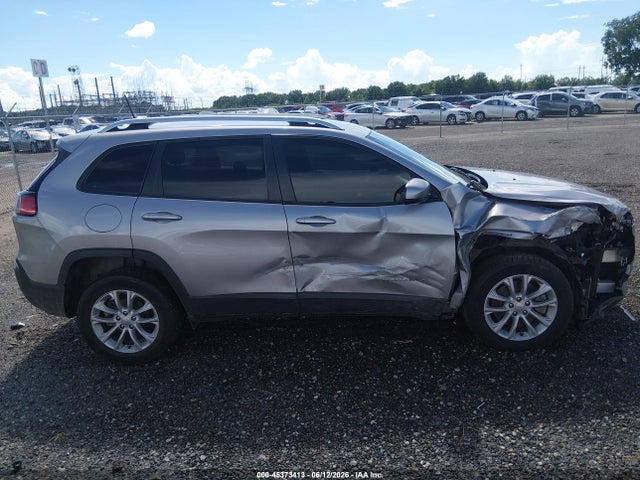 2021 Jeep Cherokee Latitude Fwd მანქანა იყიდება აუქციონზე, vin: 1C4PJLCB4MD112907, აუქციონის ნომერი: 45373413