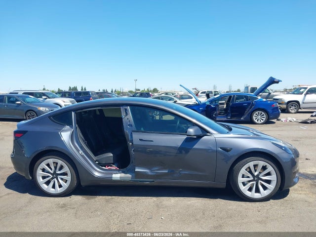 Tesla Model 3 Rear-wheel Drive 2023 5YJ3E1EAXPF652870 Image 11