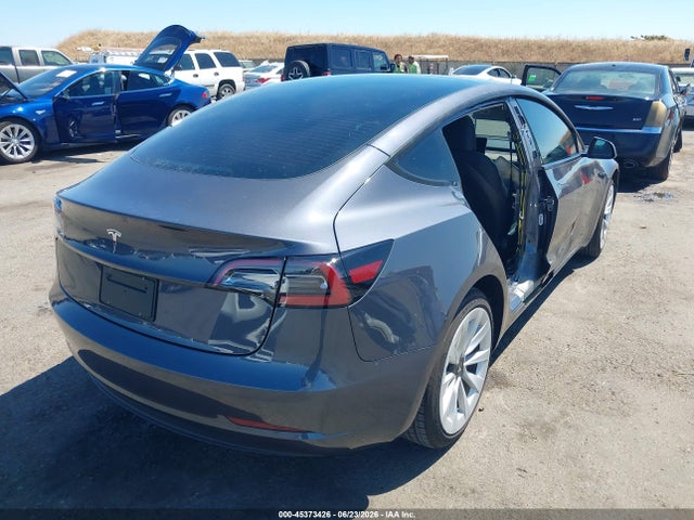 Tesla Model 3 Rear-wheel Drive 2023 5YJ3E1EAXPF652870 Image 4