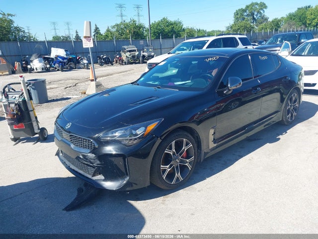 KIA Stinger Gt2 2018 KNAE55LC4J6020225 Image 2