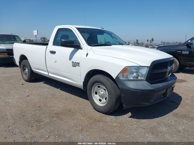 RAM 1500 Classic Tradesman 4x2 8' Box 2019 3C6JR6DG9KG502841 головне зображення