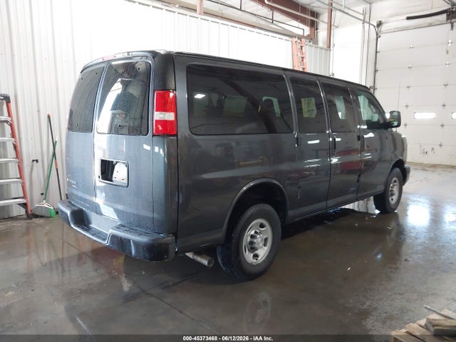 Chevrolet Express 2500 Ls 2016 1GNWGEFG6G1292742 Image 4