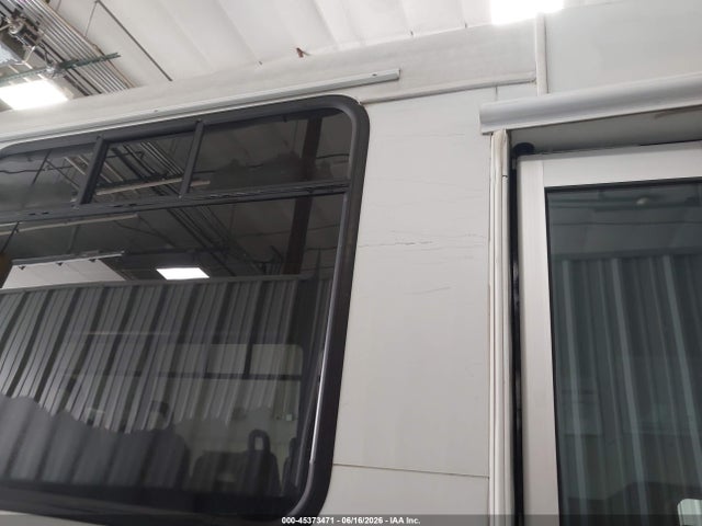 Ford F-450 Chassis Xl 2017 1FDAF4GT1HEE73331 Image 13
