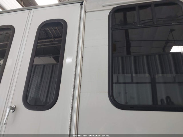 Ford F-450 Chassis Xl 2017 1FDAF4GT1HEE73331 Image 16