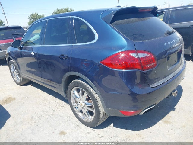 Porsche Cayenne Diesel 2014 WP1AF2A21ELA32037 Image 3