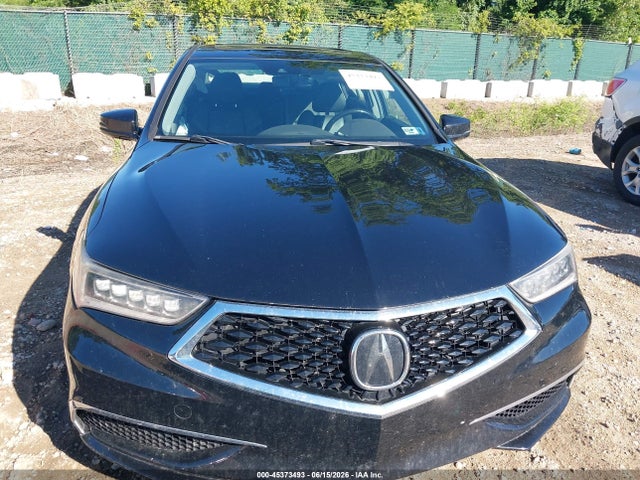 45373493 :رقم المزاد ، 19UUB3F39JA004138 vin ، 2018 Acura Tlx مزاد بيع