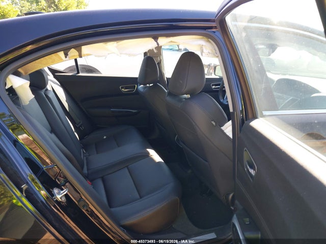 45373493 :رقم المزاد ، 19UUB3F39JA004138 vin ، 2018 Acura Tlx مزاد بيع