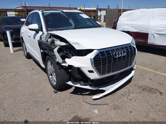 2023 Audi Q3 Premium 45 Tfsi S Line Quattro Tiptronic მანქანა იყიდება აუქციონზე, vin: WA1DECF36P1048509, აუქციონის ნომერი: 45373505