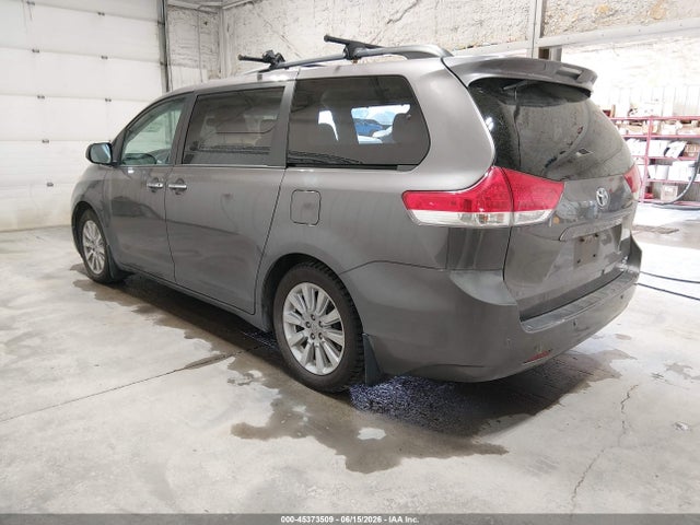 Auction sale of the 2014 Toyota Sienna Xle 7 Passenger, vin: 5TDDK3DCXES082163, lot number: 45373509