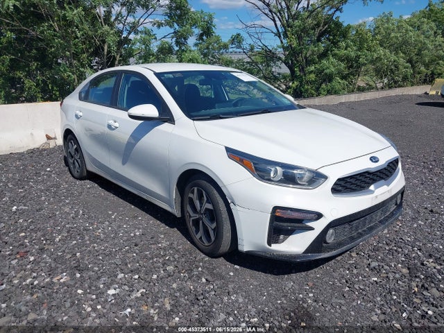 2021 Kia Forte Lxs მანქანა იყიდება აუქციონზე, vin: 3KPF24AD3ME399027, აუქციონის ნომერი: 45373511