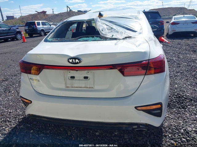 2021 Kia Forte Lxs მანქანა იყიდება აუქციონზე, vin: 3KPF24AD3ME399027, აუქციონის ნომერი: 45373511
