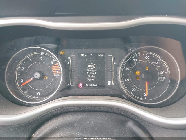 1C4PJLLB8JD573572 Jeep Cherokee Latitude Plus Fwd