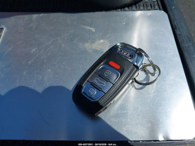 2013 Audi A4 2.0t Premium მანქანა იყიდება აუქციონზე, vin: WAUEFAFL5DN022030, აუქციონის ნომერი: 45373551