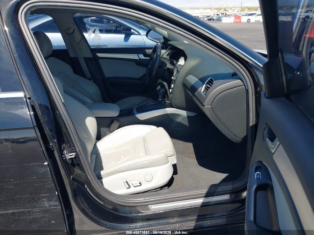 2013 Audi A4 2.0t Premium მანქანა იყიდება აუქციონზე, vin: WAUEFAFL5DN022030, აუქციონის ნომერი: 45373551