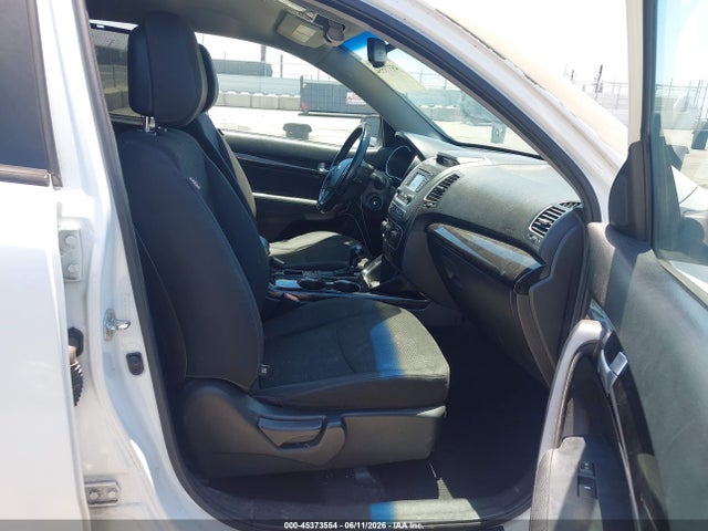 KIA SORENTO LX 2014 5XYKT4A62EG485527 Image 5