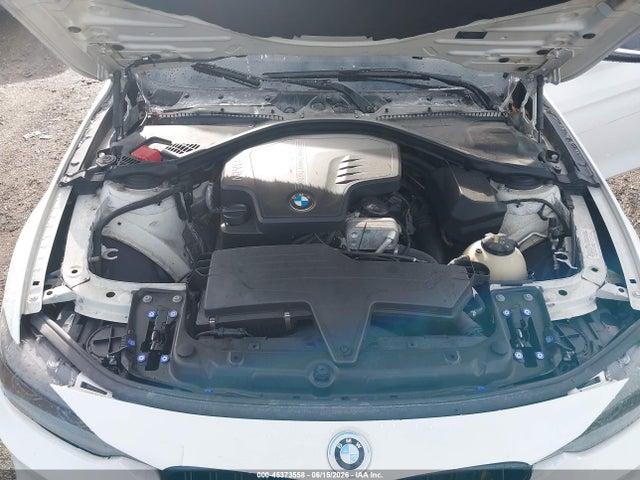 45373558 :رقم المزاد ، WBA3B5G52FNS12042 vin ، 2015 Bmw 328i Xdrive مزاد بيع