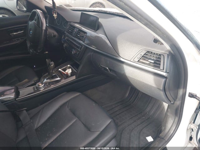 45373558 :رقم المزاد ، WBA3B5G52FNS12042 vin ، 2015 Bmw 328i Xdrive مزاد بيع