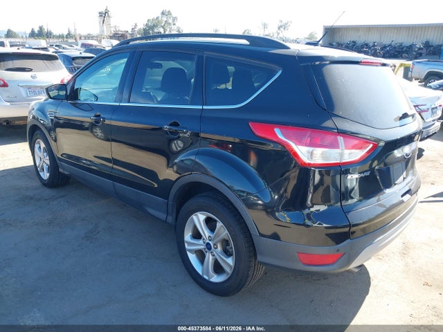 2016 Ford Escape Se მანქანა იყიდება აუქციონზე, vin: 1FMCU0GX4GUA12106, აუქციონის ნომერი: 45373584