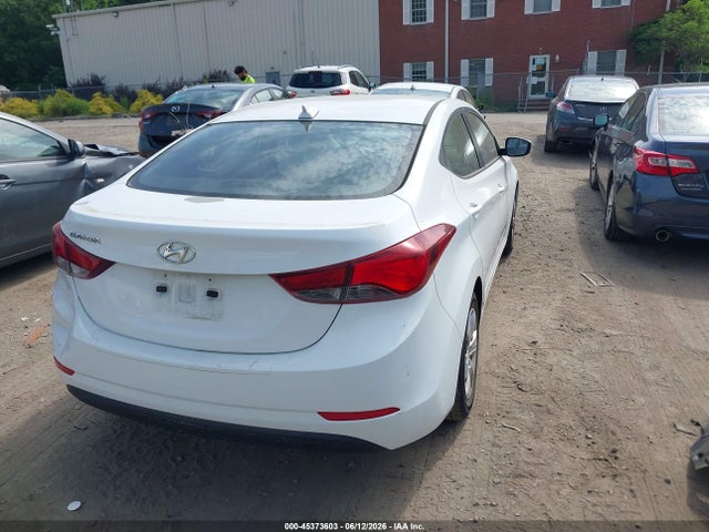 2016 Hyundai Elantra Se მანქანა იყიდება აუქციონზე, vin: 5NPDH4AE4GH765818, აუქციონის ნომერი: 45373603