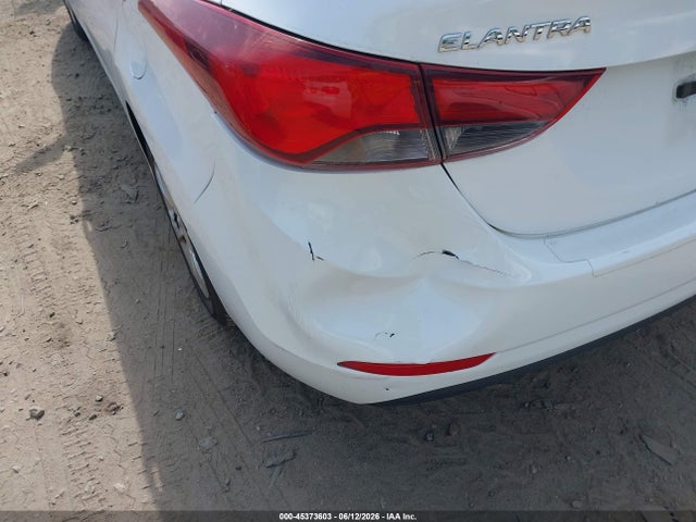 2016 Hyundai Elantra Se მანქანა იყიდება აუქციონზე, vin: 5NPDH4AE4GH765818, აუქციონის ნომერი: 45373603