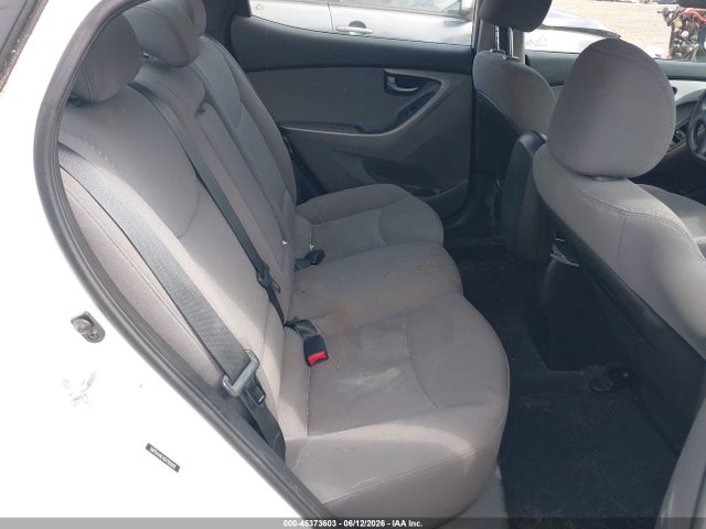2016 Hyundai Elantra Se მანქანა იყიდება აუქციონზე, vin: 5NPDH4AE4GH765818, აუქციონის ნომერი: 45373603