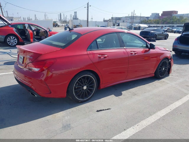WDDSJ4GBXGN357841 Mercedes-Benz CLA 250 4MATIC
