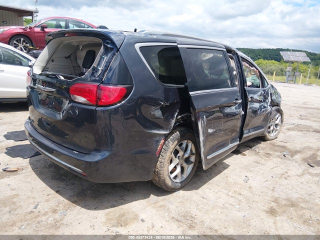 45373624 :رقم المزاد ، 2C4RC1BG5KR738111 vin ، 2019 Chrysler Pacifica Touring L مزاد بيع