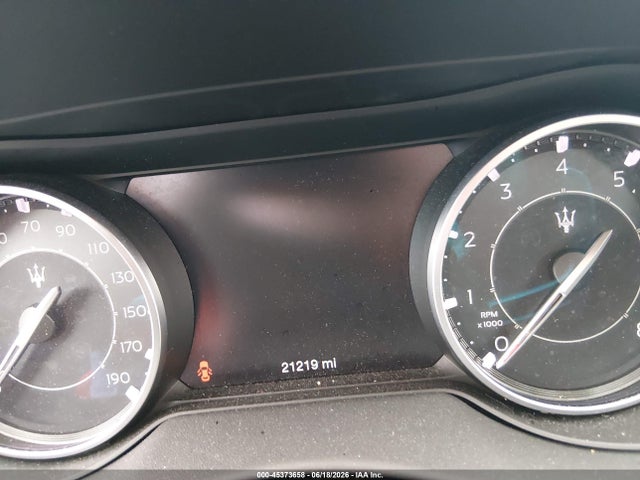 Aukcja sprzedaży 2024 Maserati Levante Gt Ultima, vin: ZN661XUM6RX453832, numer aukcji: 45373658