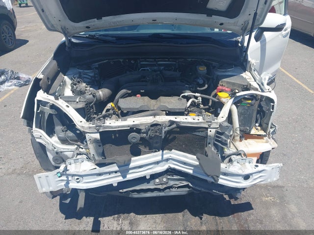Subaru Forester 2.5i Touring 2017 JF2SJAWC6HH457892 Image 10