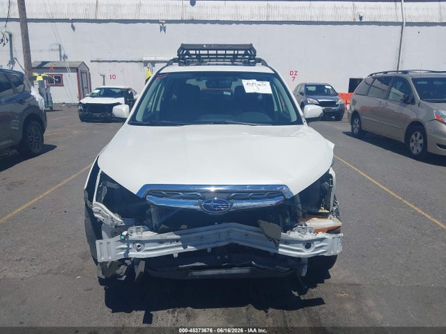 Subaru Forester 2.5i Touring 2017 JF2SJAWC6HH457892 Image 13