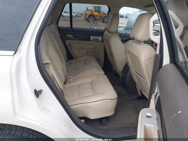 2008 Lincoln Mkx მანქანა იყიდება აუქციონზე, vin: 2LMDU68CX8BJ05727, აუქციონის ნომერი: 45373681