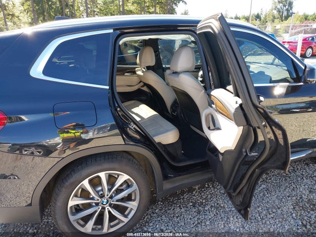 5UXTR9C50JLC75755 BMW X3 Xdrive30i