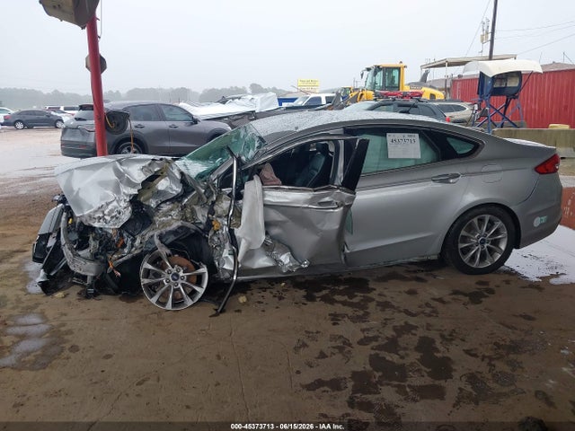 Aukcja sprzedaży 2017 Ford Fusion Energi Se Luxury, vin: 3FA6P0PU2HR275420, numer aukcji: 45373713