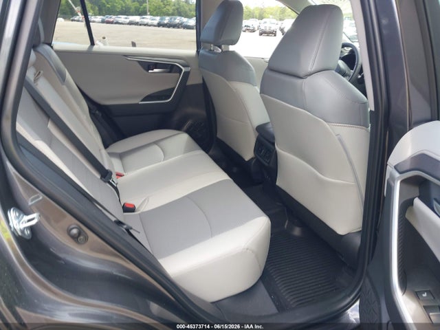 Toyota Rav4 Limited 2025 2T3N1RFV2SC506827 Image 8