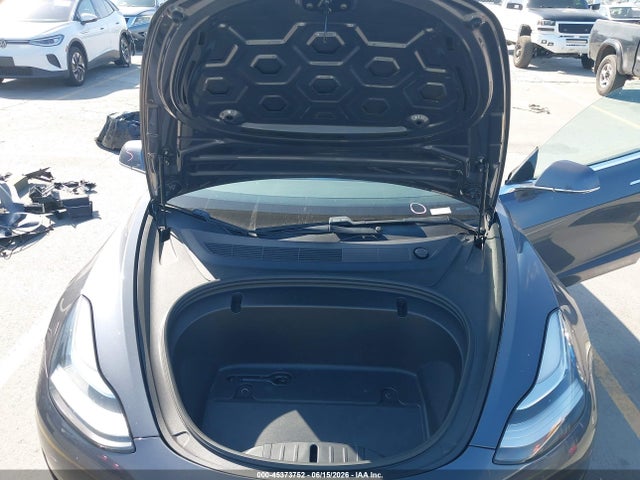 45373752 :رقم المزاد ، 5YJ3E1EAXLF739310 vin ، 2020 Tesla Model 3 Standard Range Plus Rear-wheel Drive/standard Range Rear-wheel Drive مزاد بيع