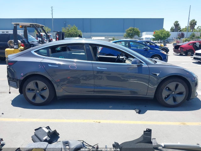 45373752 :رقم المزاد ، 5YJ3E1EAXLF739310 vin ، 2020 Tesla Model 3 Standard Range Plus Rear-wheel Drive/standard Range Rear-wheel Drive مزاد بيع