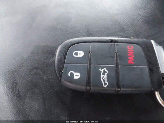 2015 Dodge Challenger Sxt Plus მანქანა იყიდება აუქციონზე, vin: 2C3CDZBG6FH783978, აუქციონის ნომერი: 45373821