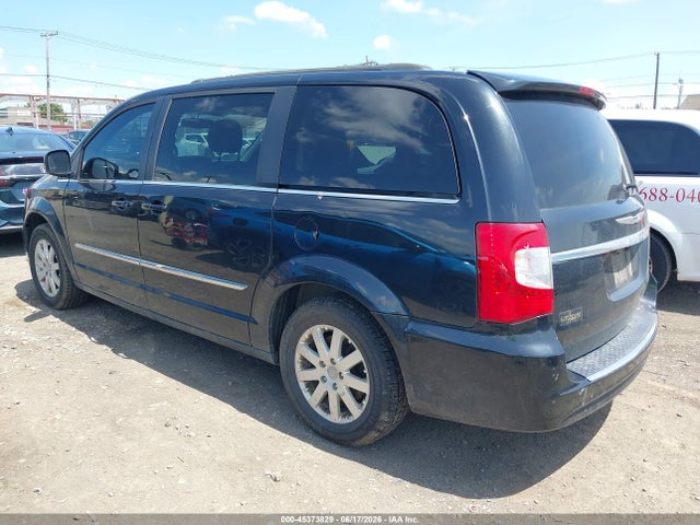 45373829 :رقم المزاد ، 2C4RC1BG9FR619628 vin ، 2015 Chrysler Town & Country Touring مزاد بيع