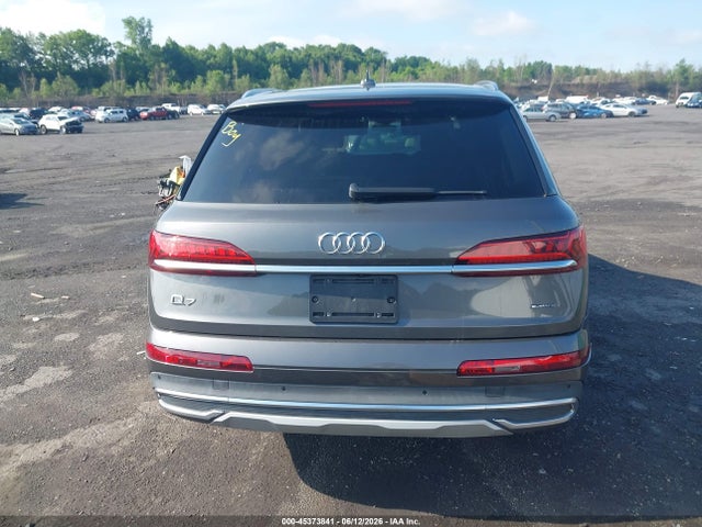 2021 Audi Q7 Premium Plus 55 Tfsi Quattro Tiptronic მანქანა იყიდება აუქციონზე, vin: WA1LXAF73MD036938, აუქციონის ნომერი: 45373841