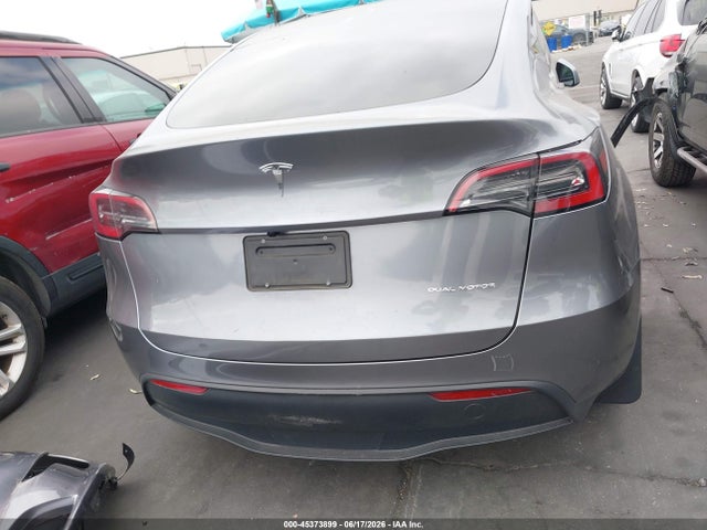 Auction sale of the 2025 Tesla Model Y Long Range Dual Motor All-wheel Drive, vin: 7SAYGAEE9SF248618, lot number: 45373899