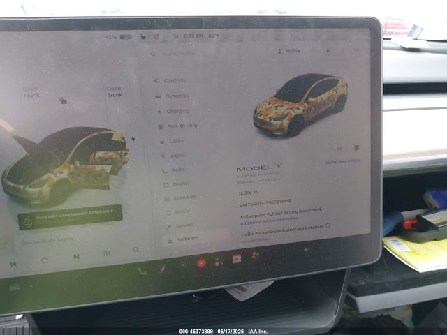 Auction sale of the 2025 Tesla Model Y Long Range Dual Motor All-wheel Drive, vin: 7SAYGAEE9SF248618, lot number: 45373899