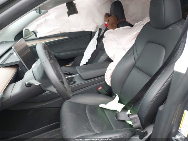 Auction sale of the 2025 Tesla Model Y Long Range Dual Motor All-wheel Drive, vin: 7SAYGAEE9SF248618, lot number: 45373899