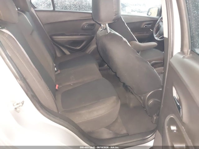 Chevrolet TRAX LS 2018 KL7CJKSB8JB632882 Image 8