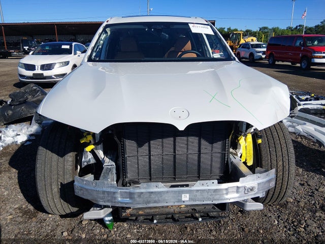5UX23EM0XT9038518 BMW X7 Xdrive40i