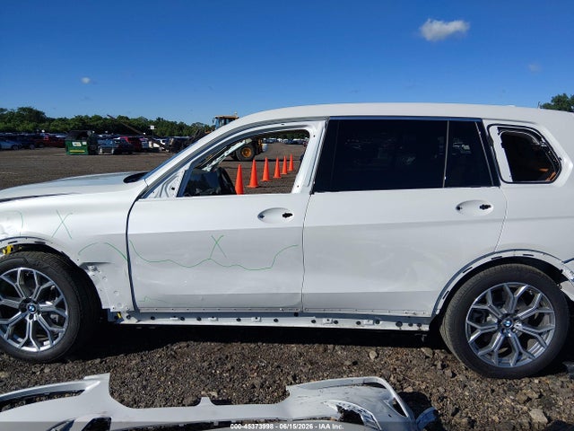 5UX23EM0XT9038518 BMW X7 Xdrive40i