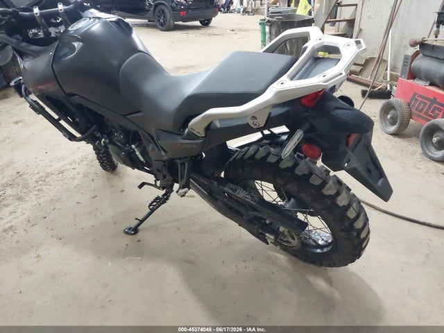 Honda Xl750 2024 JH2RD1618RK103810 Image 3