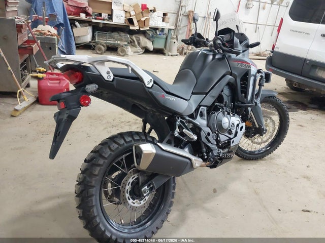 Honda Xl750 2024 JH2RD1618RK103810 Image 4