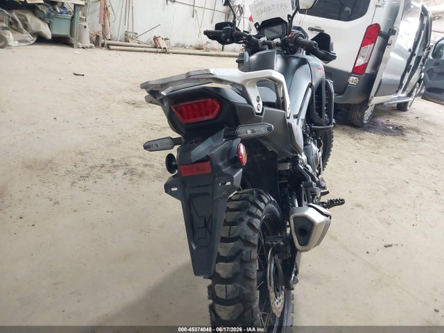 Honda Xl750 2024 JH2RD1618RK103810 Image 6