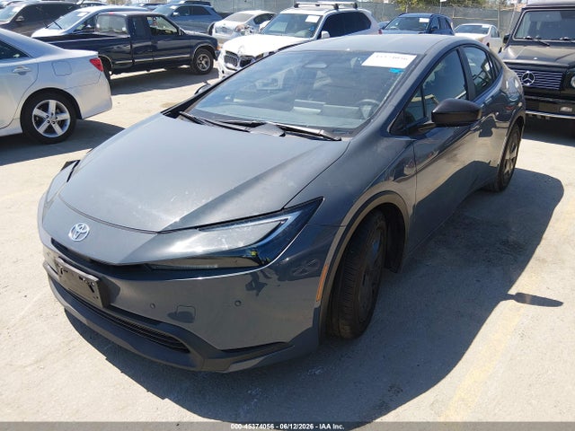 Toyota Prius Le 2025 JTDACAAU0S3061210 Image 2